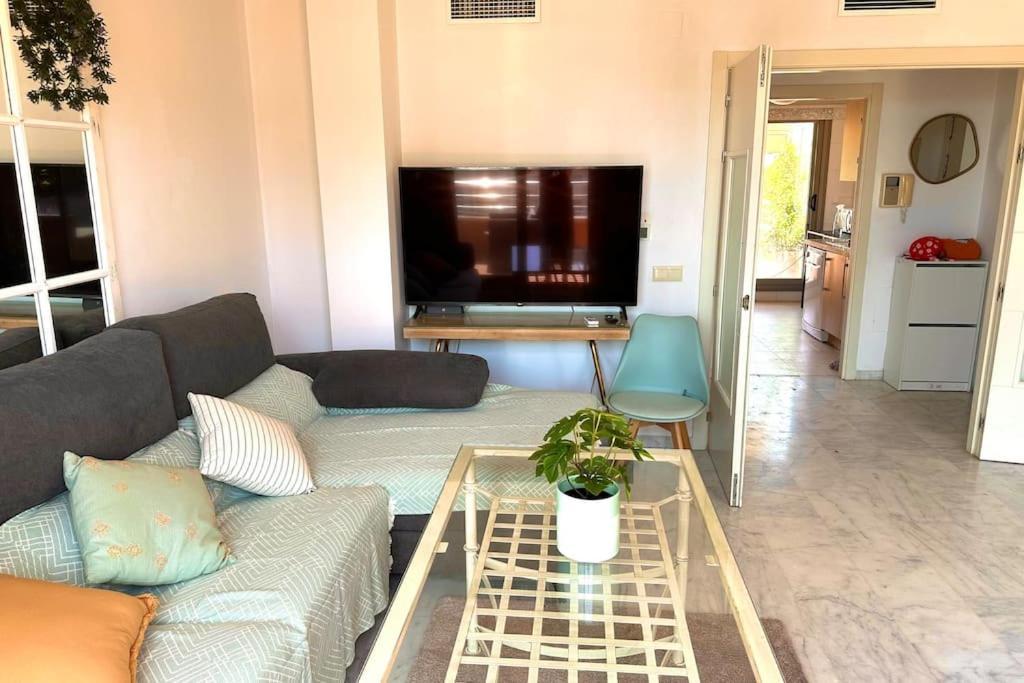 Atico Puerto Marina 2 Hab Con Piscina, 500M De La Plata Apartment Torremolinos Ngoại thất bức ảnh