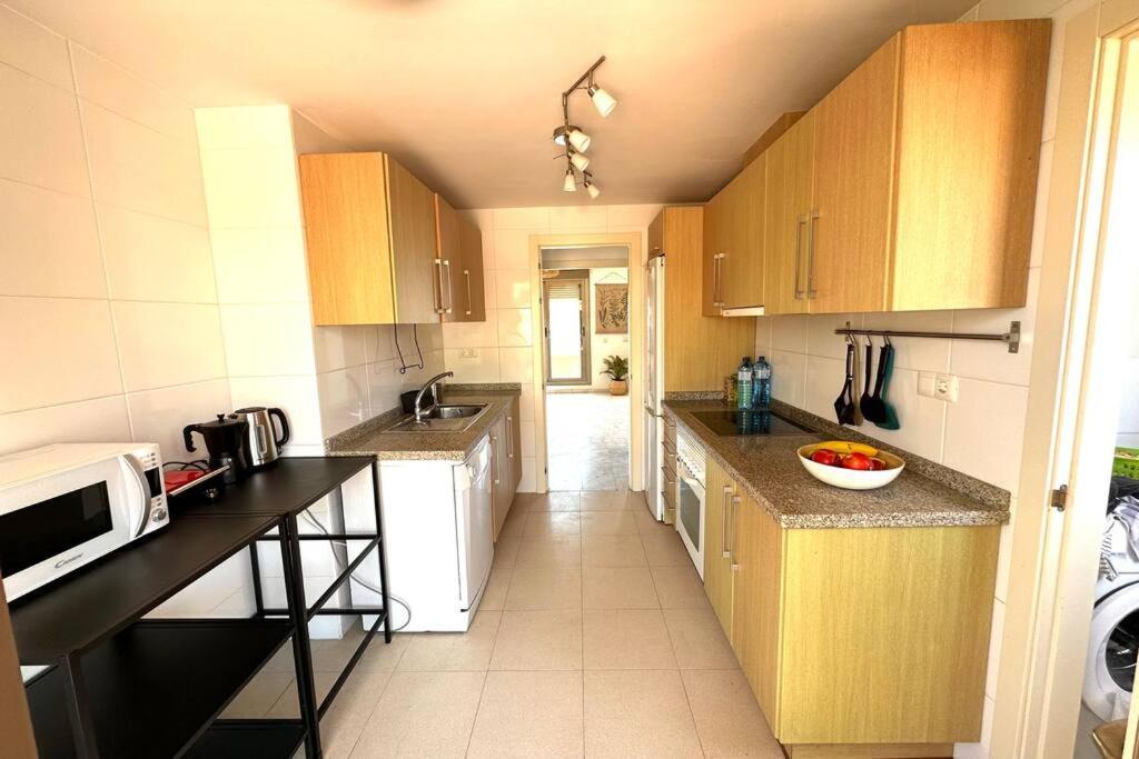 Atico Puerto Marina 2 Hab Con Piscina, 500M De La Plata Apartment Torremolinos Ngoại thất bức ảnh