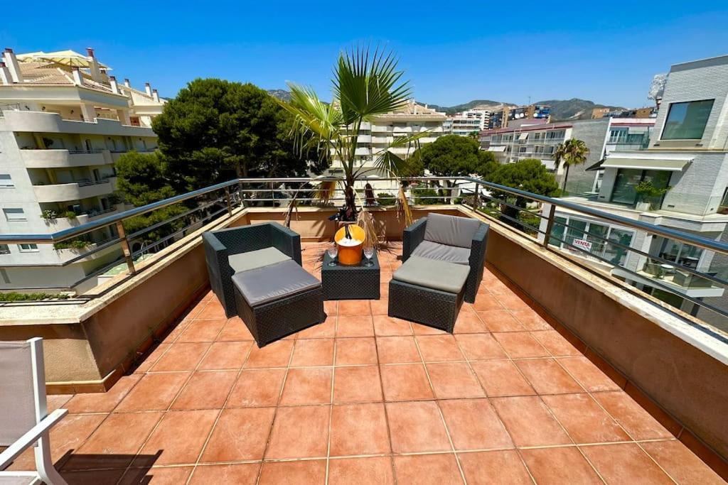 Atico Puerto Marina 2 Hab Con Piscina, 500M De La Plata Apartment Torremolinos Ngoại thất bức ảnh
